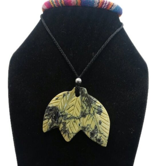 Unisex Handmade Carved Stone Leaf Kintu Necklace - Picture 1 of 6